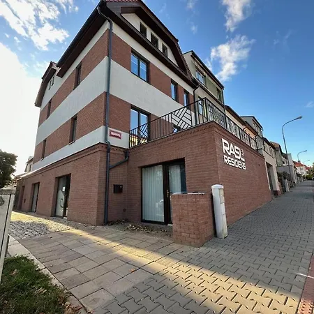 Rasl Residens, Apartman S Terasou Jihlava Exterior photo
